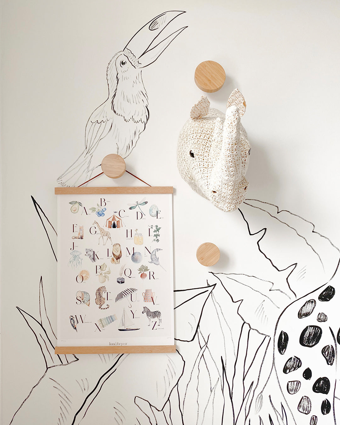 The Alphabet– Lion & The Pear